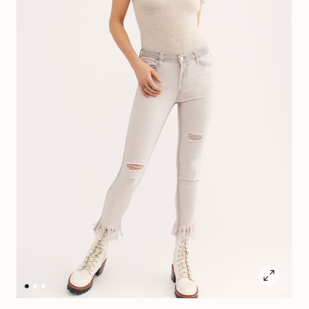 Free People Distressed jeans